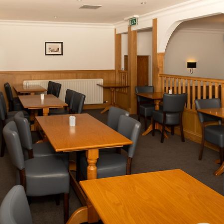 Station Hotel Ellon 外观 照片