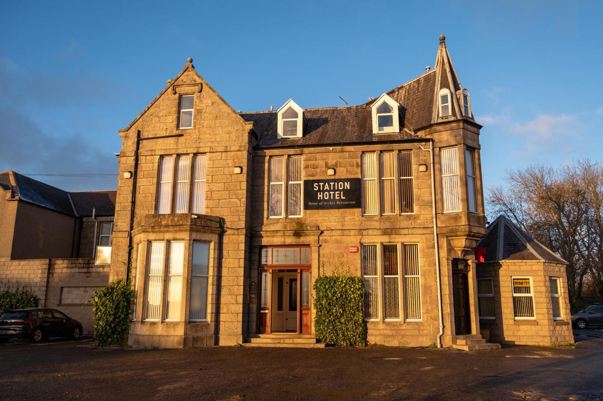 Station Hotel Ellon 外观 照片