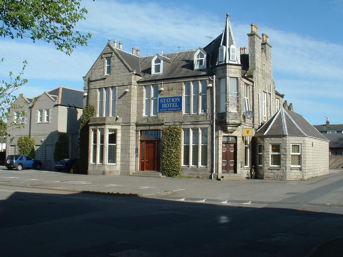 Station Hotel Ellon 外观 照片
