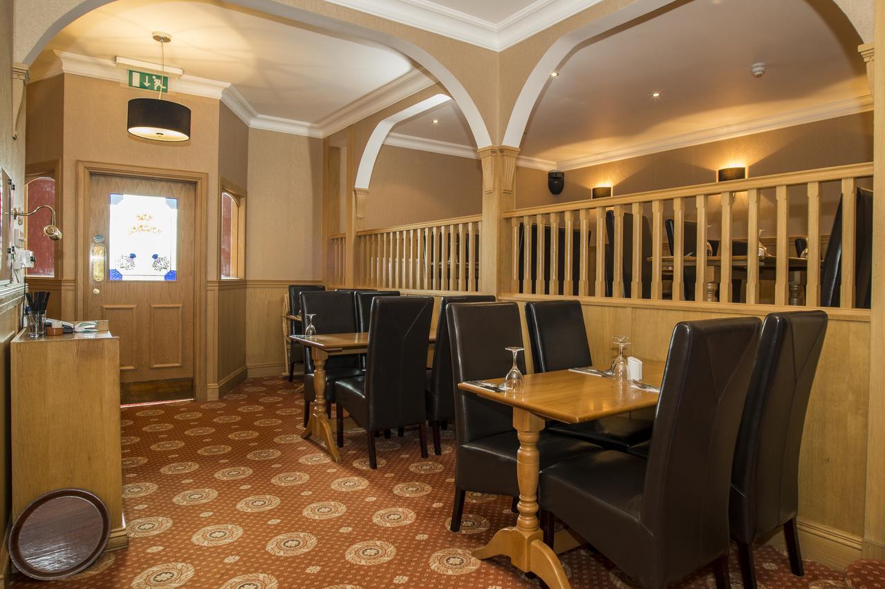 Station Hotel Ellon 外观 照片